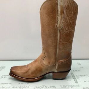 Cleo & Wolf ivy boot